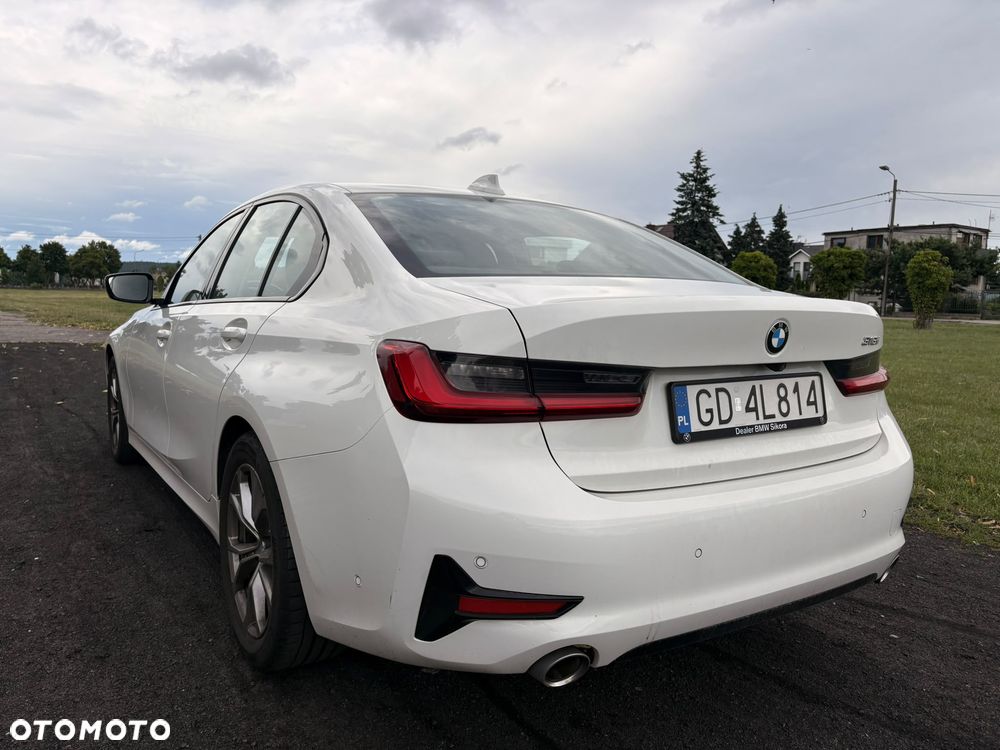BMW Seria 3 318i Business Edition - 10