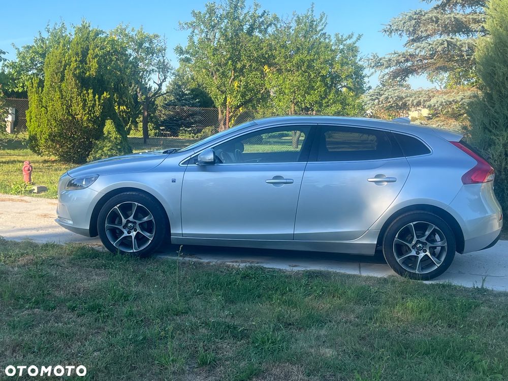 Volvo V40 D2 Drive-E Ocean Race - 10