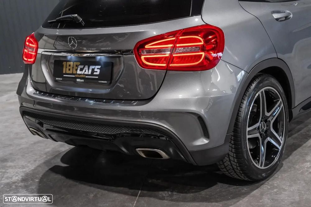 Mercedes-Benz GLA 180 AMG Line Aut. - 53