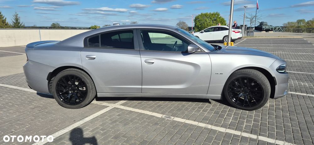 Dodge Charger - 5