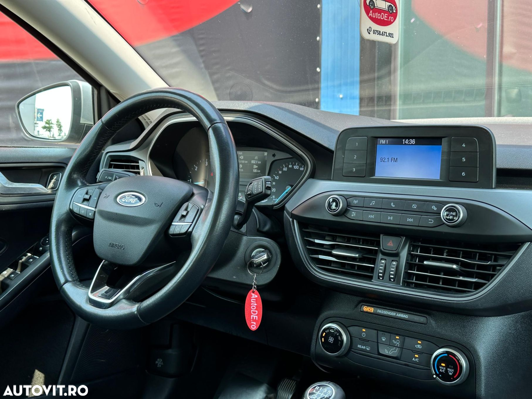 Ford Focus - 10