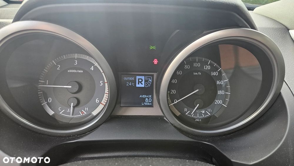 Toyota Land Cruiser - 13
