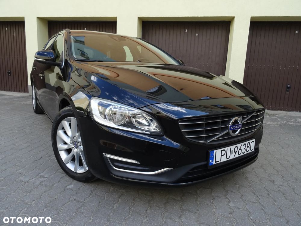 Volvo V60 D2 Drive-E Momentum - 19