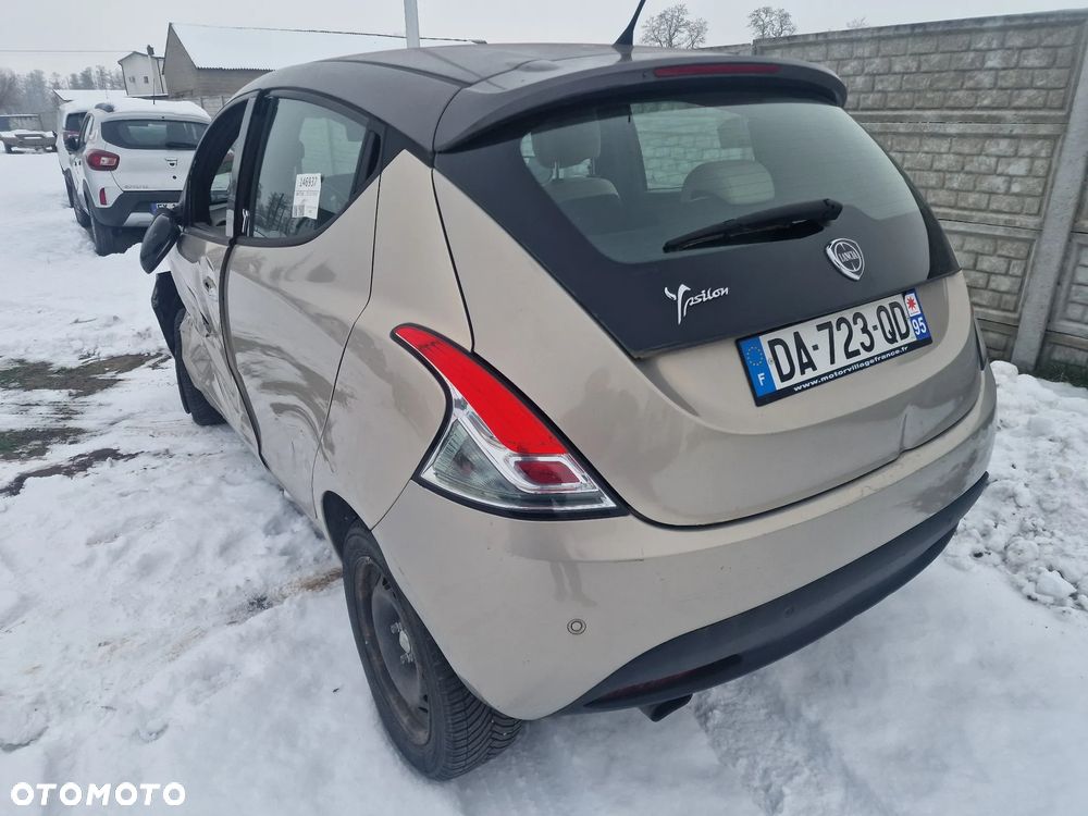 Lancia Ypsilon Y 0.9 TwinAir Turbo 8V Automatik Platinum - 7