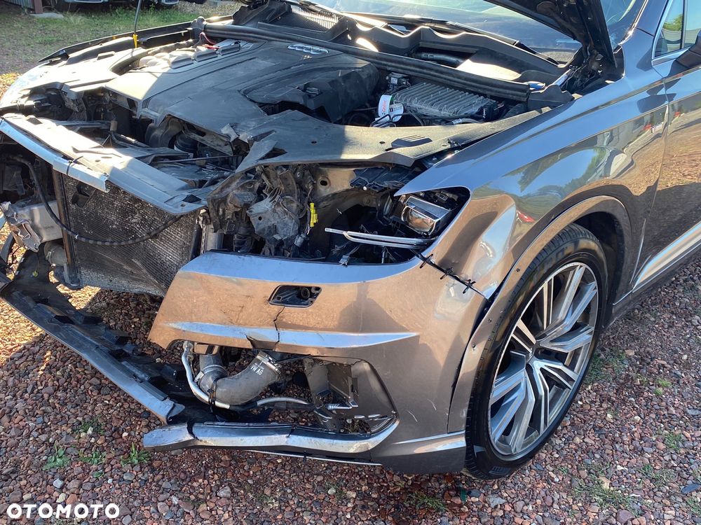 Audi Q7 50 TDI Quattro Tiptronic - 9