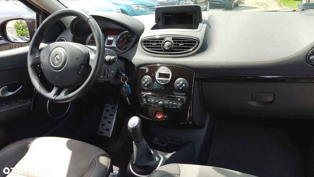 Renault Clio 1.5 dCi 90 FAP Luxe - 7