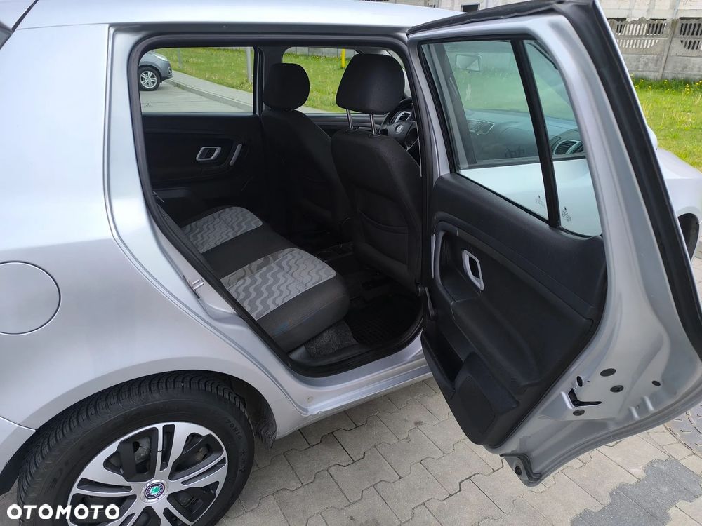 Skoda Fabia 1.2 HTP Classic - 10