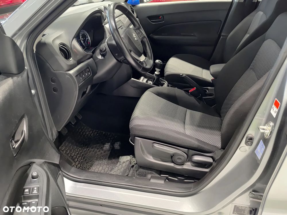 Suzuki Vitara - 10