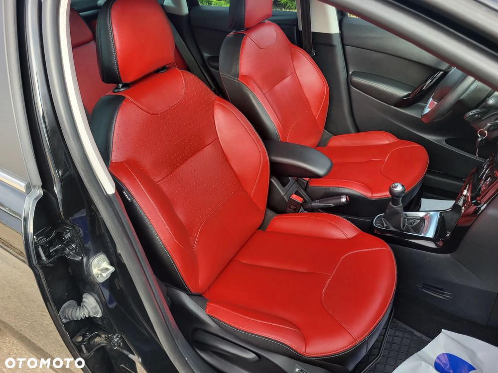 Citroën C3 VTi 120 Red Block - 14