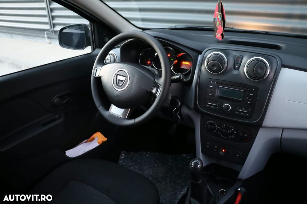 Dacia Logan - 3