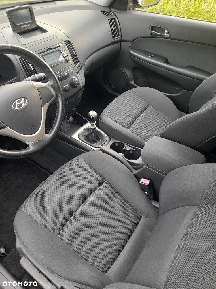 Hyundai i30 1.6 Premium - 18