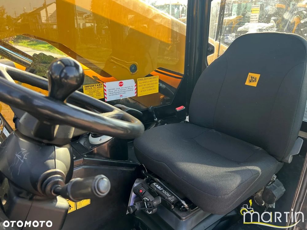 JCB 525-60 - 12