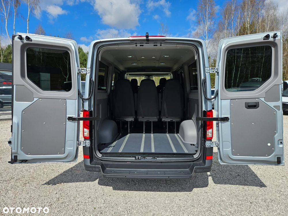 Volkswagen Crafter - 25
