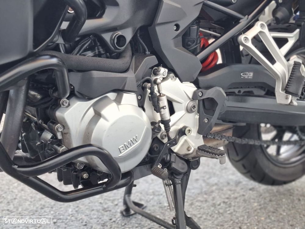 BMW F 750 GS 40 Aniversario - 12