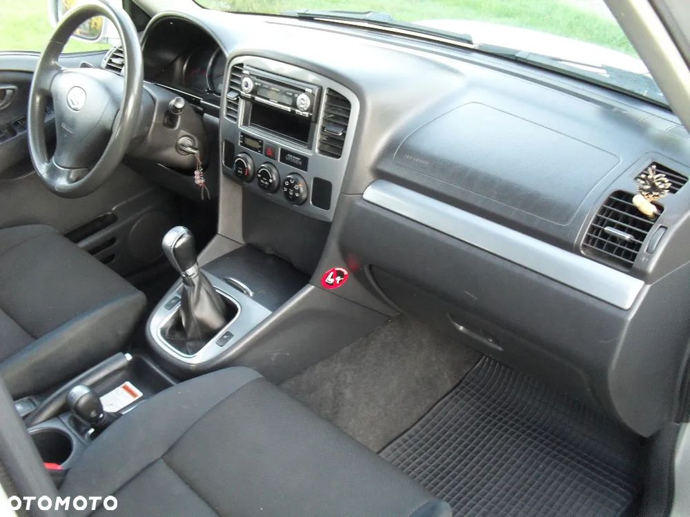 Suzuki Grand Vitara 2.0 HDi - 13