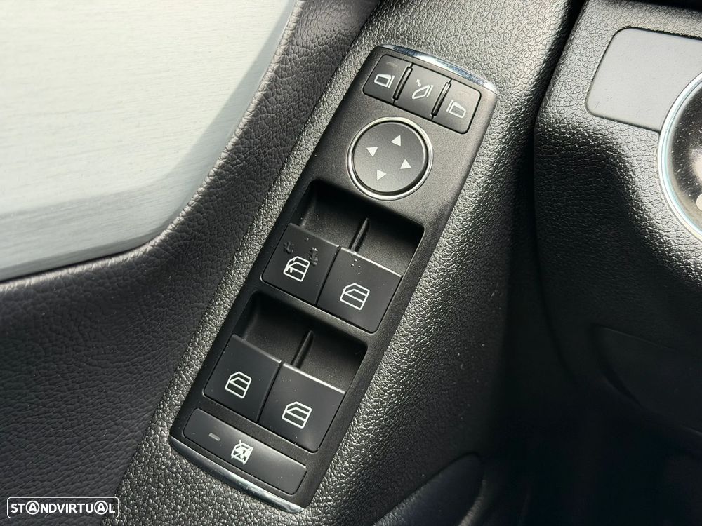 Mercedes-Benz C 220 CDI Avantgarde Aut. - 17