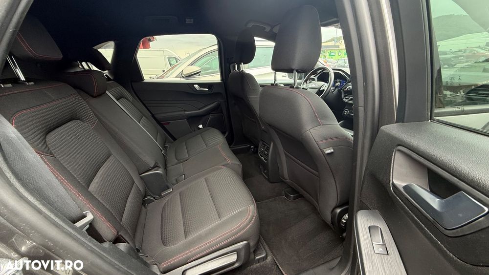 Ford Kuga 2.5 Duratec FHEV ST-LINE - 12