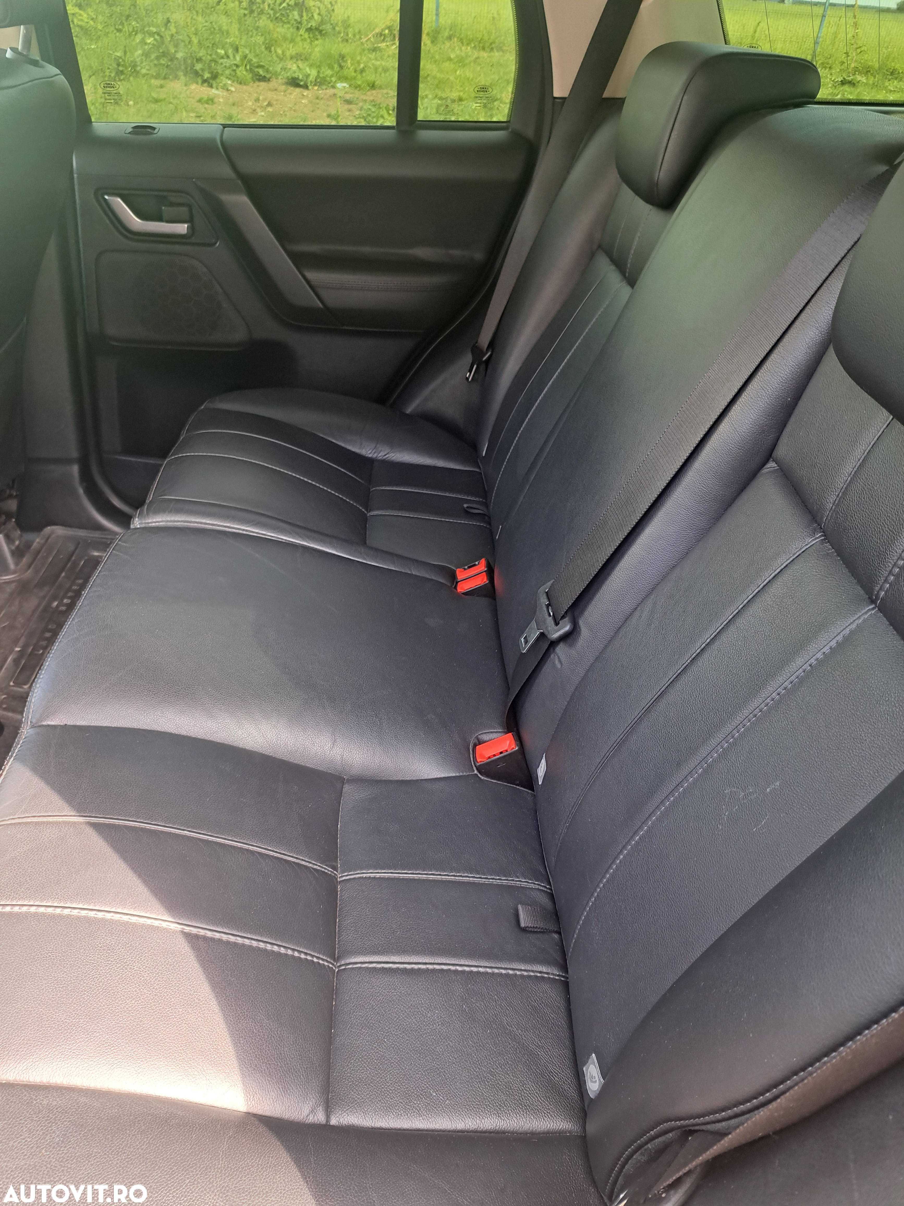 Land Rover Freelander 2 2.2L TD4 SE - 12