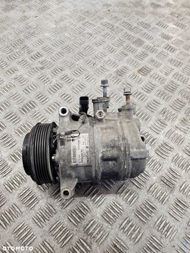 sprężarka klimatyzacji mercedes c klasa w205 2.2 cdi a0008303801 - 2