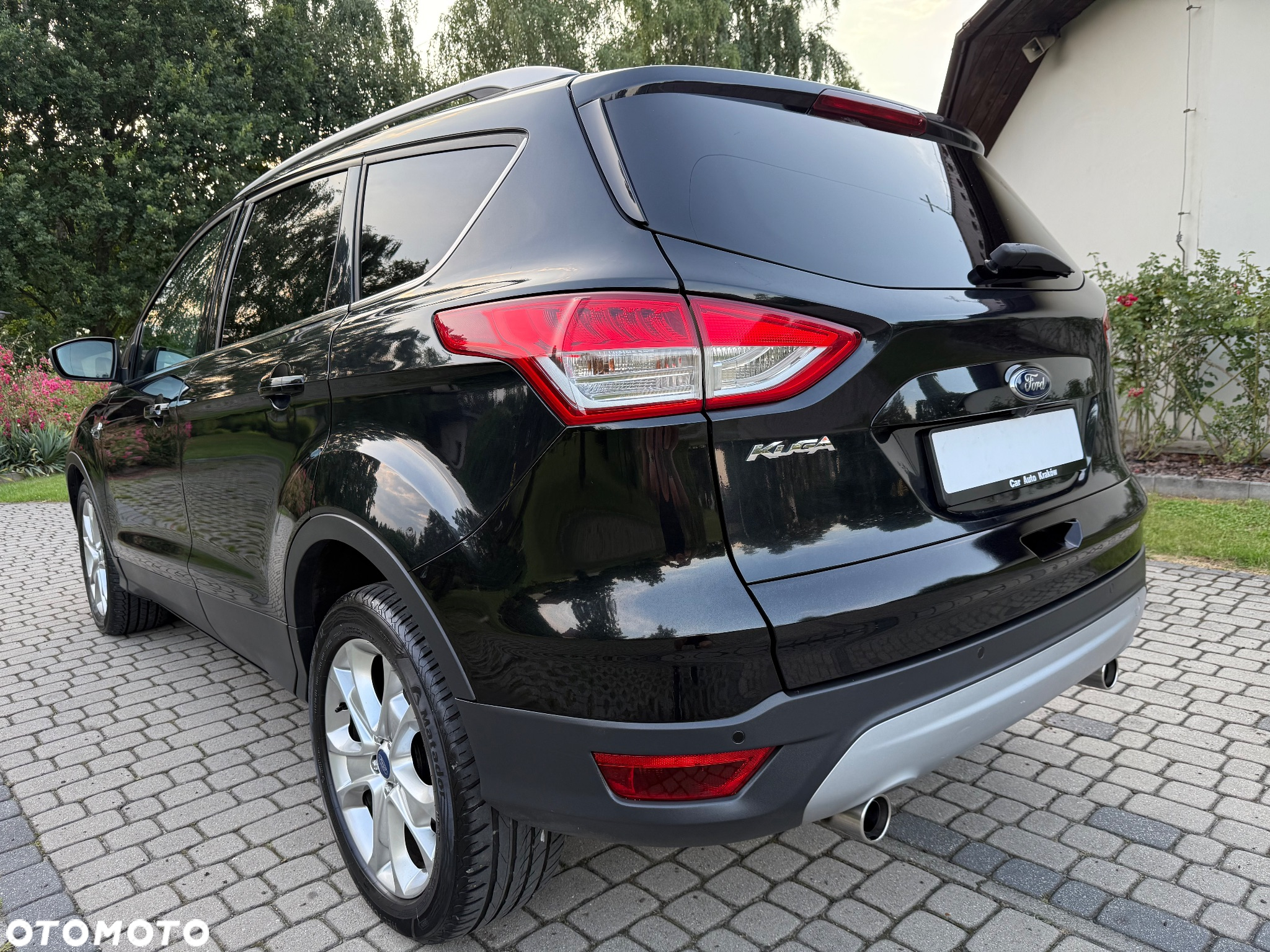 Ford Kuga 2.0 TDCi 4WD Titanium Plus - 4