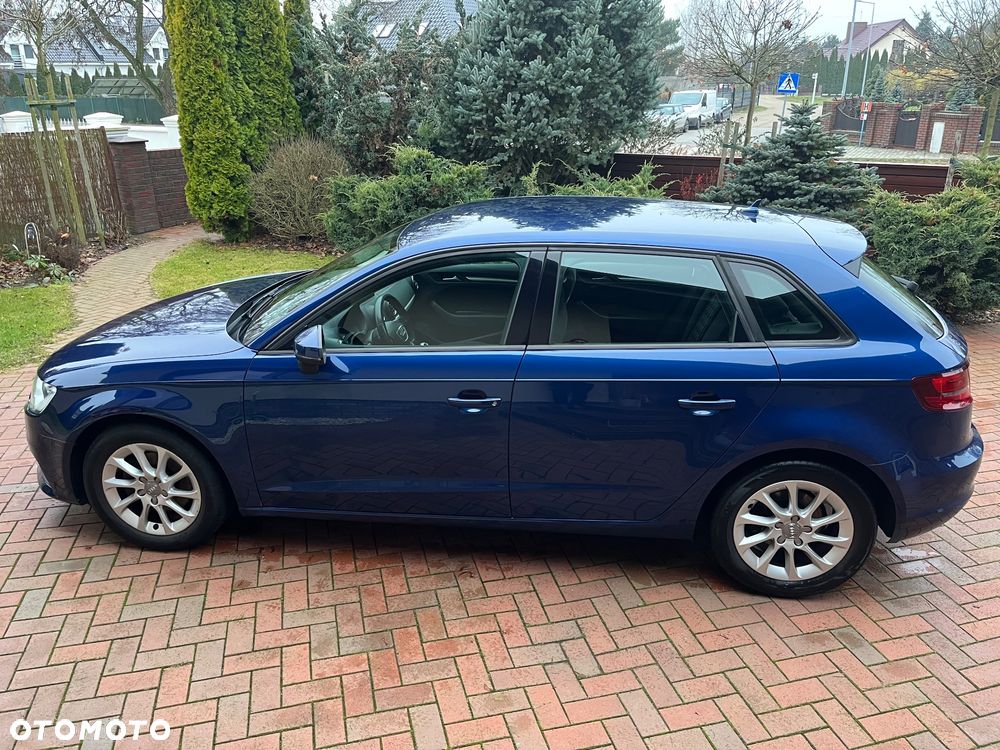 Audi A3 Sportback 1.4 TFSI Ambiente - 6