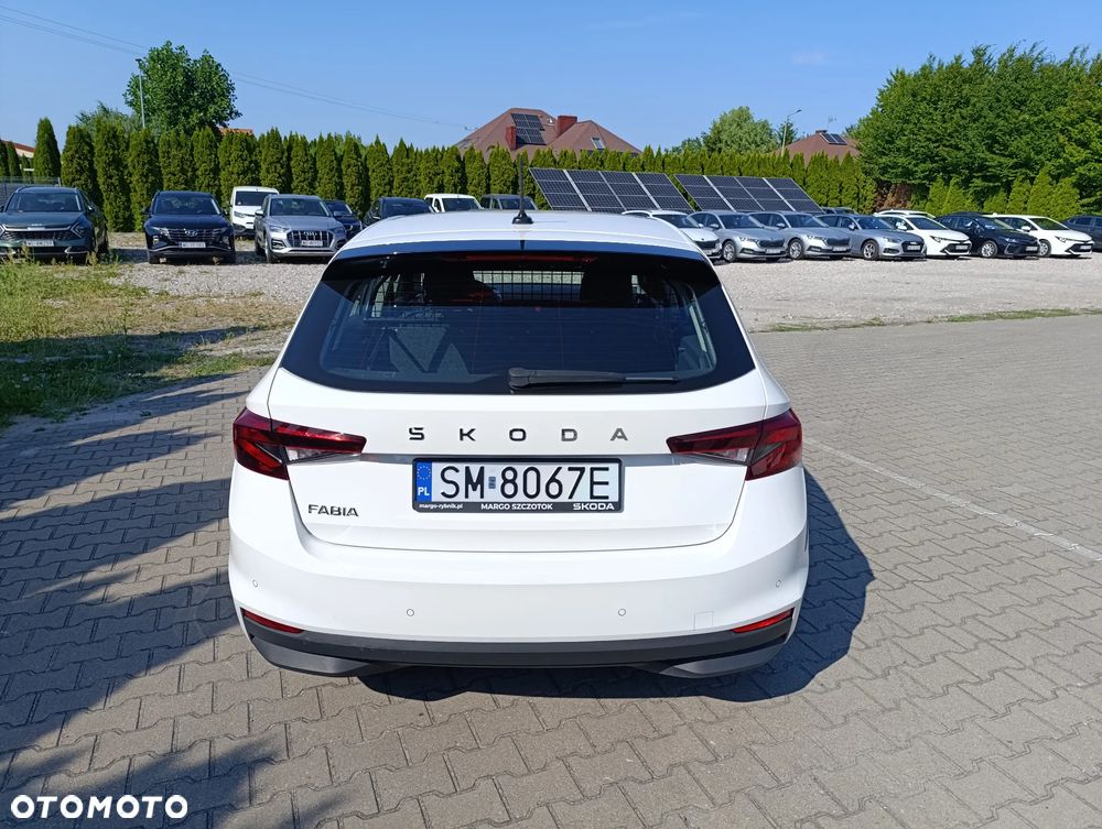 Skoda Fabia 1.0 Ambition - 10