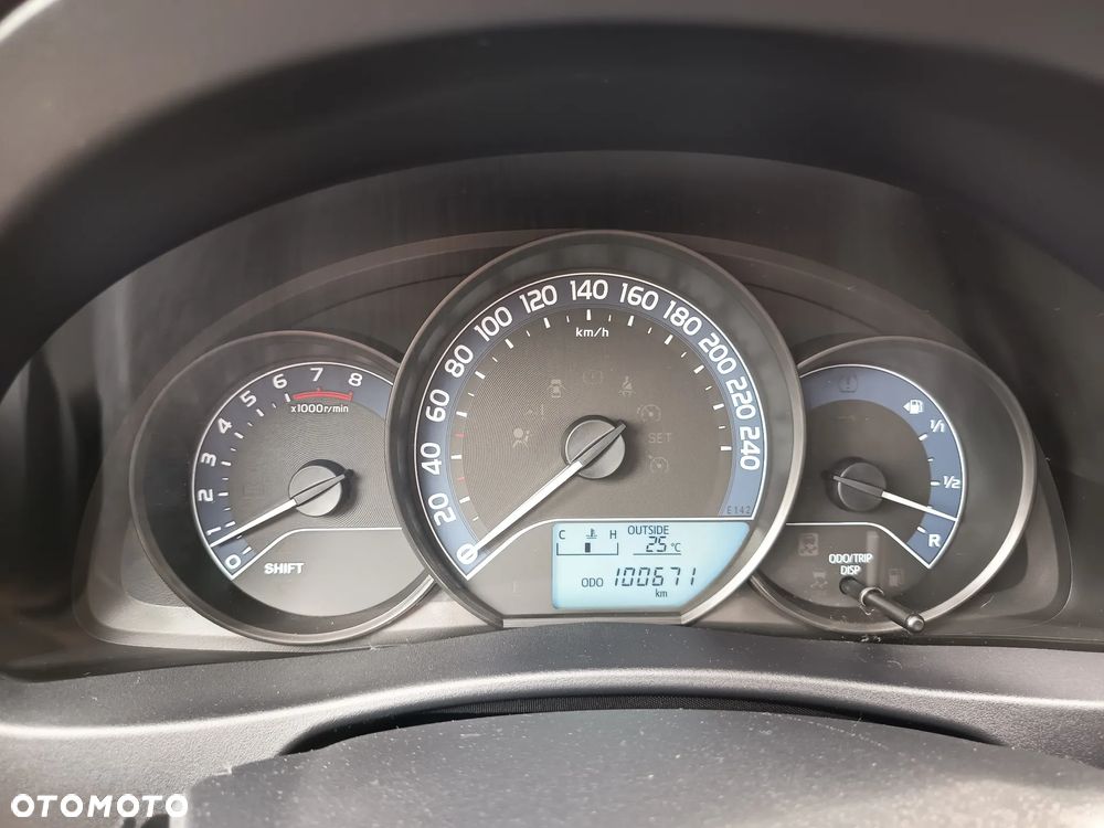 Toyota Auris 1.33 VVT-i Life - 21