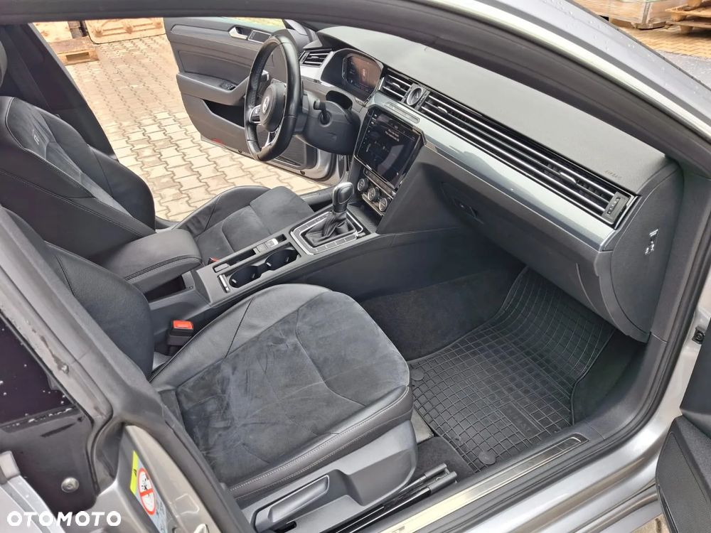 Volkswagen Arteon 2.0 TDI SCR R-Line DSG - 10