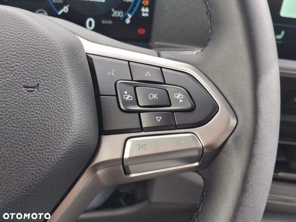 Volkswagen Caravelle 2.0 TDI L2 - 22