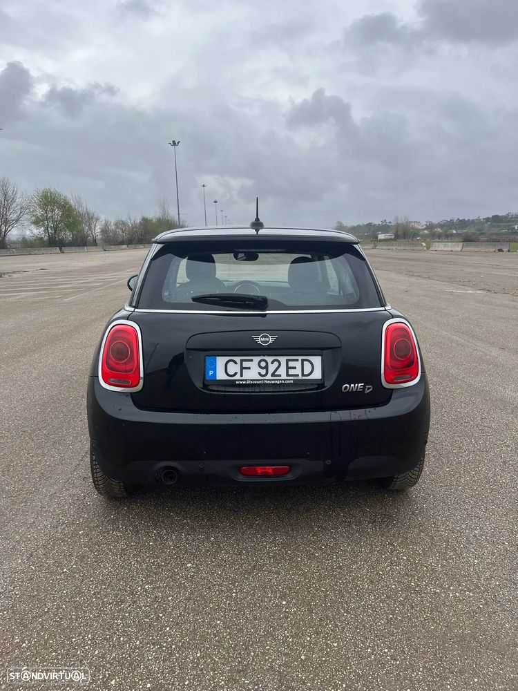 MINI 3 Portas One D Blackyard - 9