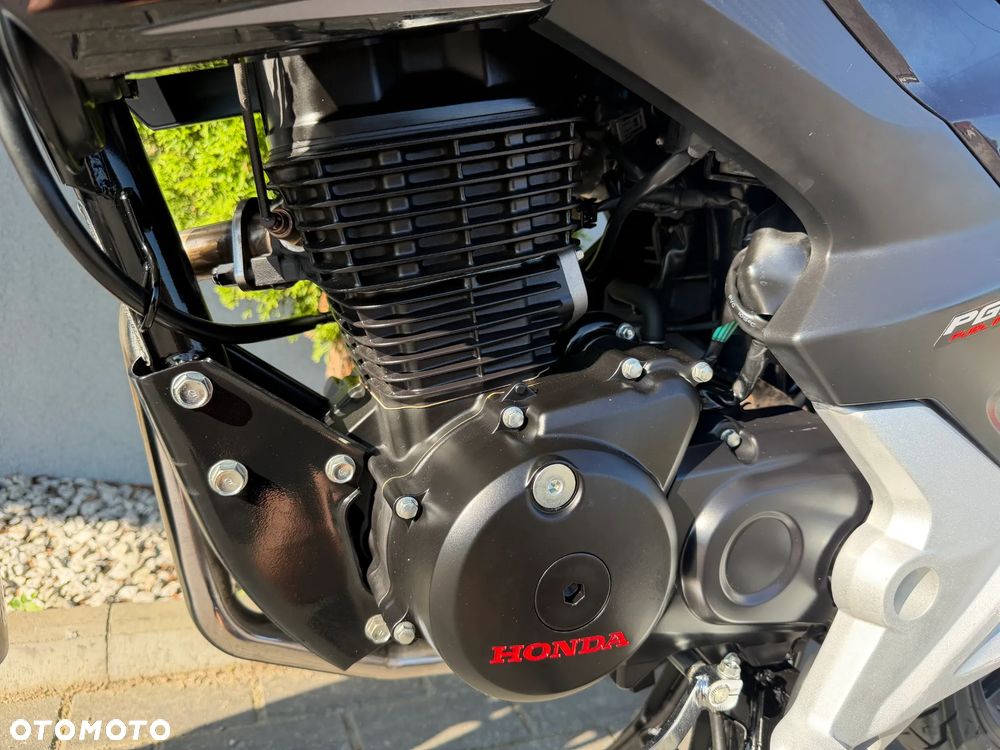 Honda CBF - 38