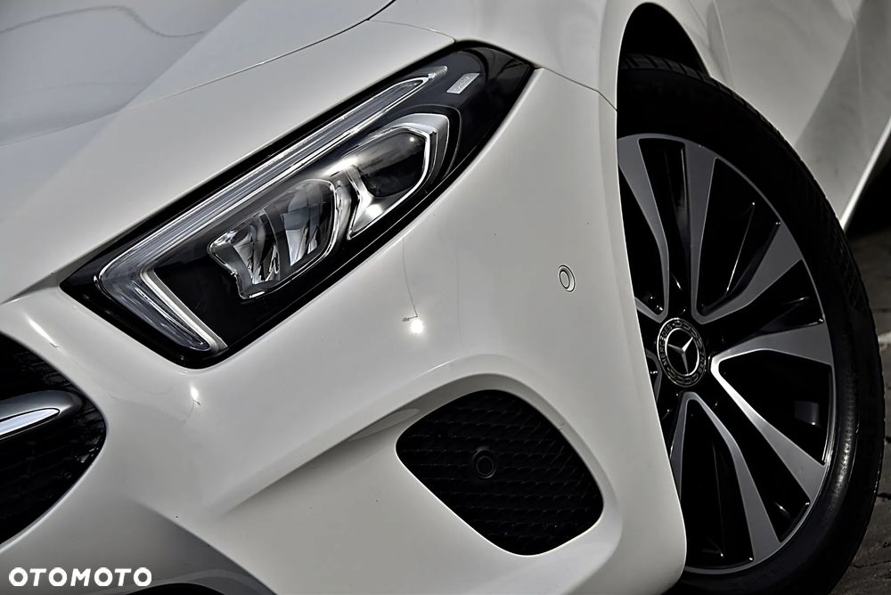 Mercedes-Benz Klasa A 200 7G-DCT - 11