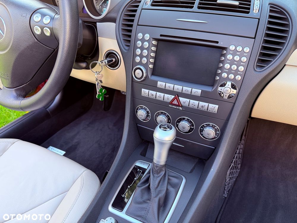 Mercedes-Benz SLK - 18