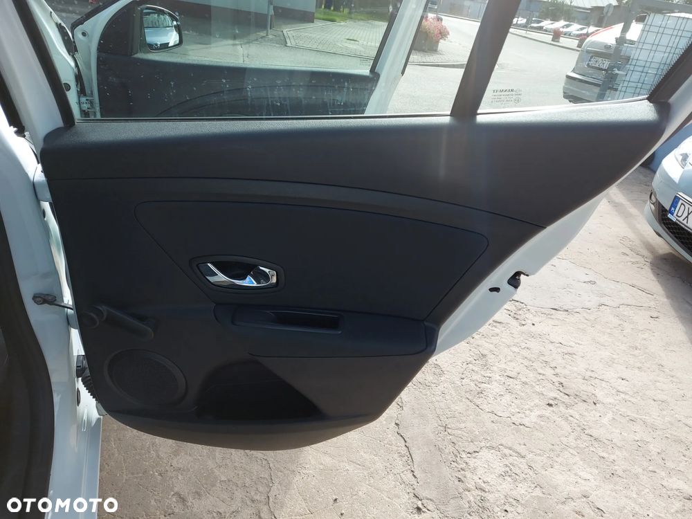 Renault Megane 1.6 16V 100 Authentique - 30