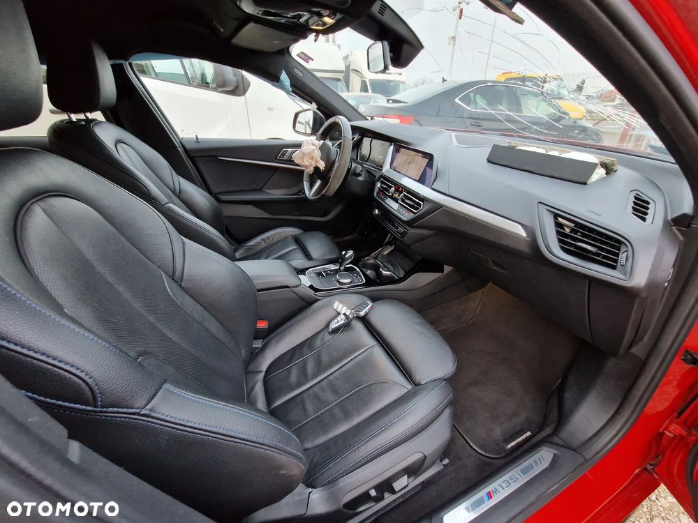 BMW Seria 1 M135i xDrive - 13