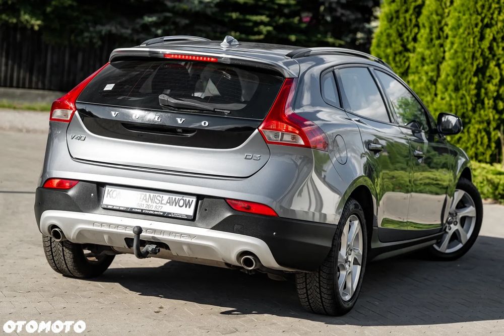 Volvo V40 Cross Country D2 Summum - 11