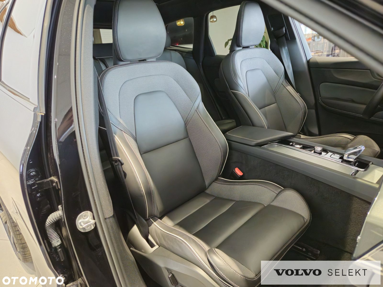 Volvo XC 60 - 28