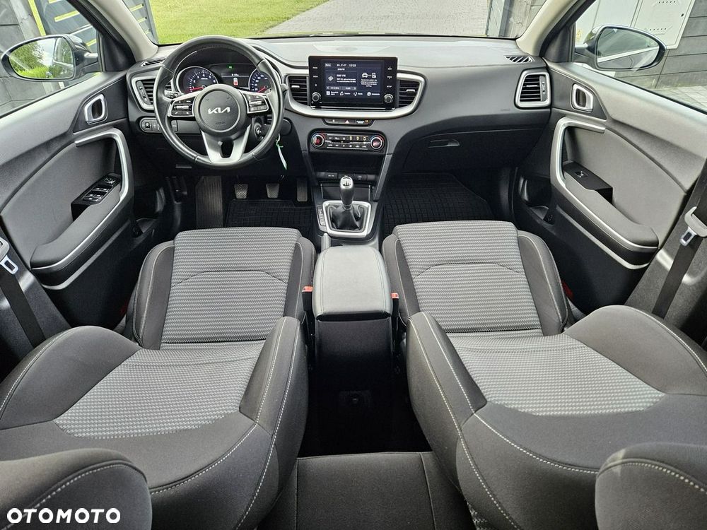 Kia XCeed 1.5 T-GDI M - 9