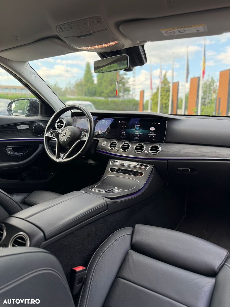 Mercedes-Benz E 200 9G-TRONIC Exclusive - 4