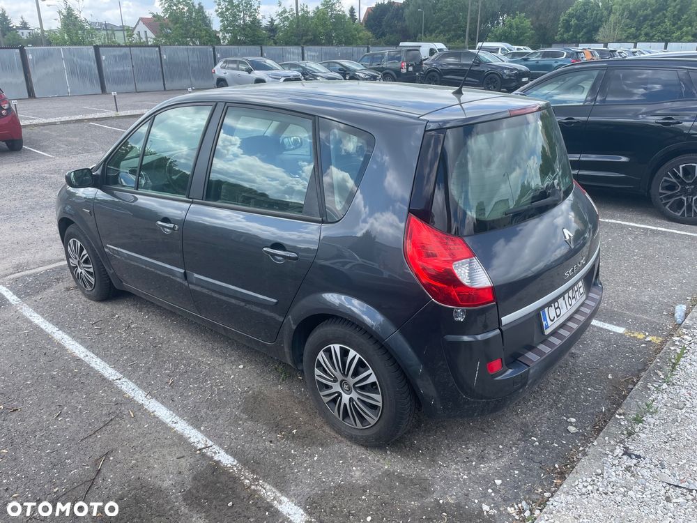 Renault Scenic - 5