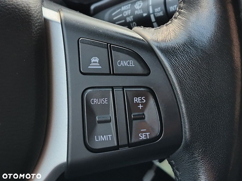 Suzuki Vitara 1.0 Boosterjet Premium 4WD - 15