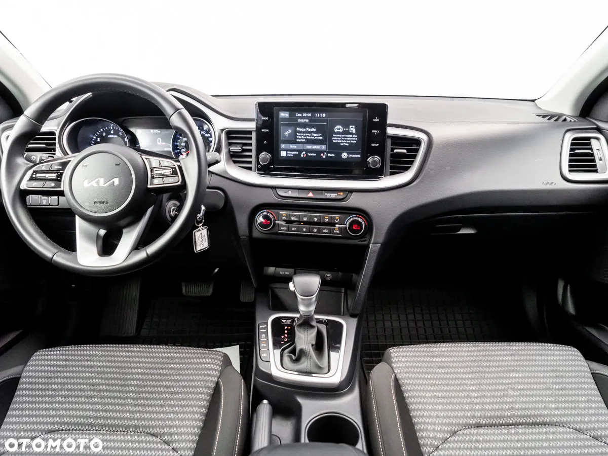 Kia Ceed 1.5 T-GDI M DCT - 20