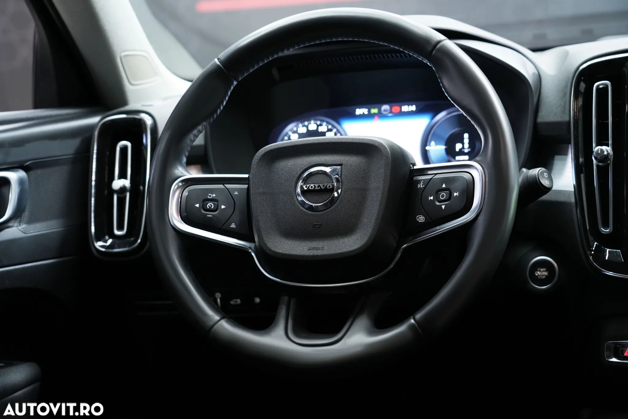 Volvo XC 40 Recharge T5 Twin Engine AT7 Inscription Expression - 7