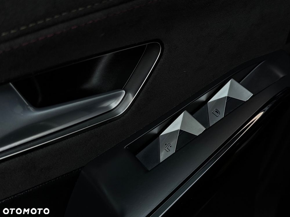 DS Automobiles DS 7 Crossback 1.6 PureTech Performance Line + - 20