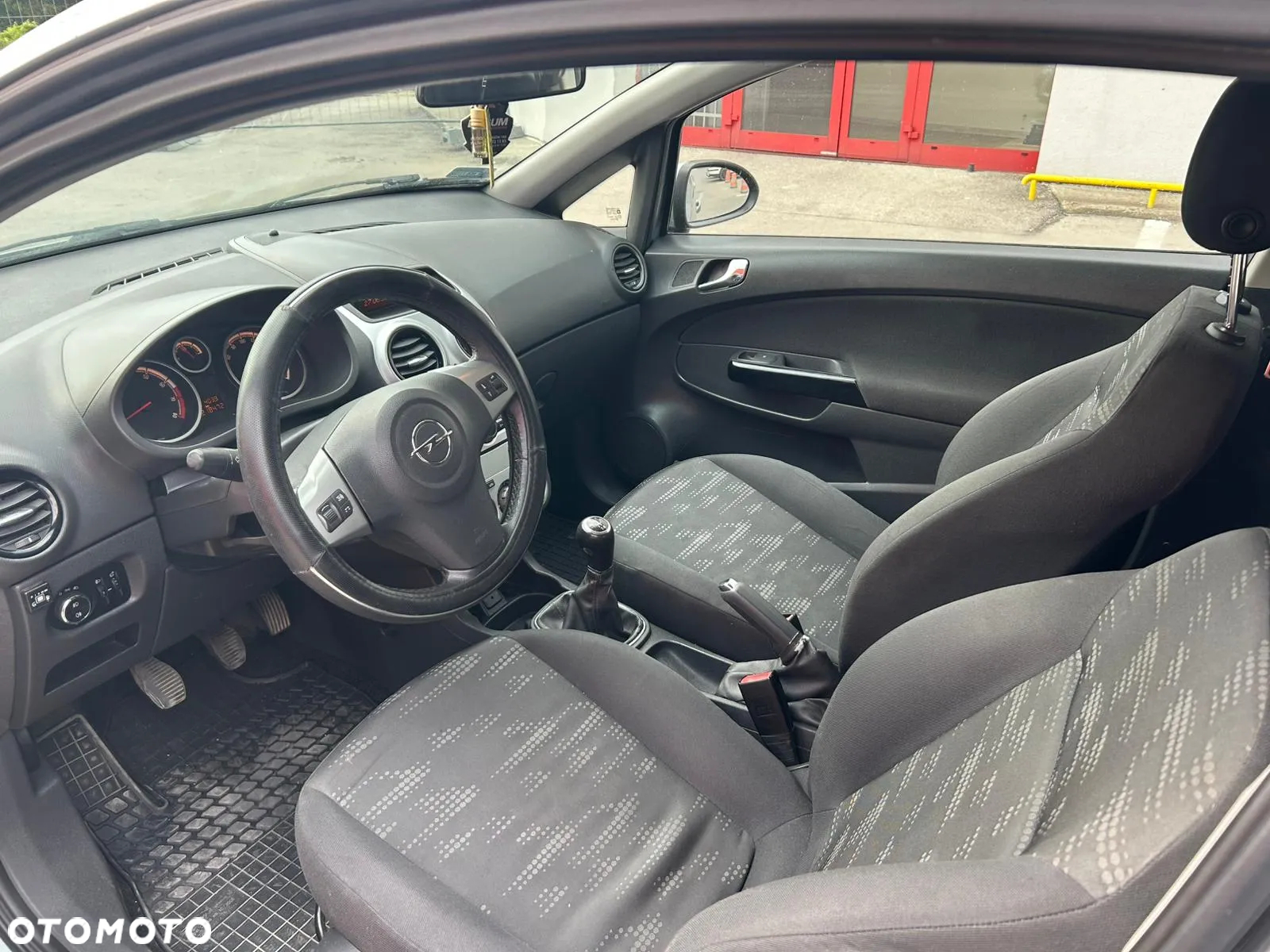 Opel Corsa 1.4 16V Color Elegance - 5