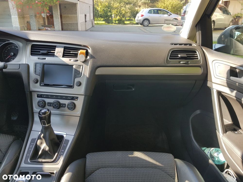 Volkswagen Golf 1.6 TDI BlueMotion Technology Comfortline - 9