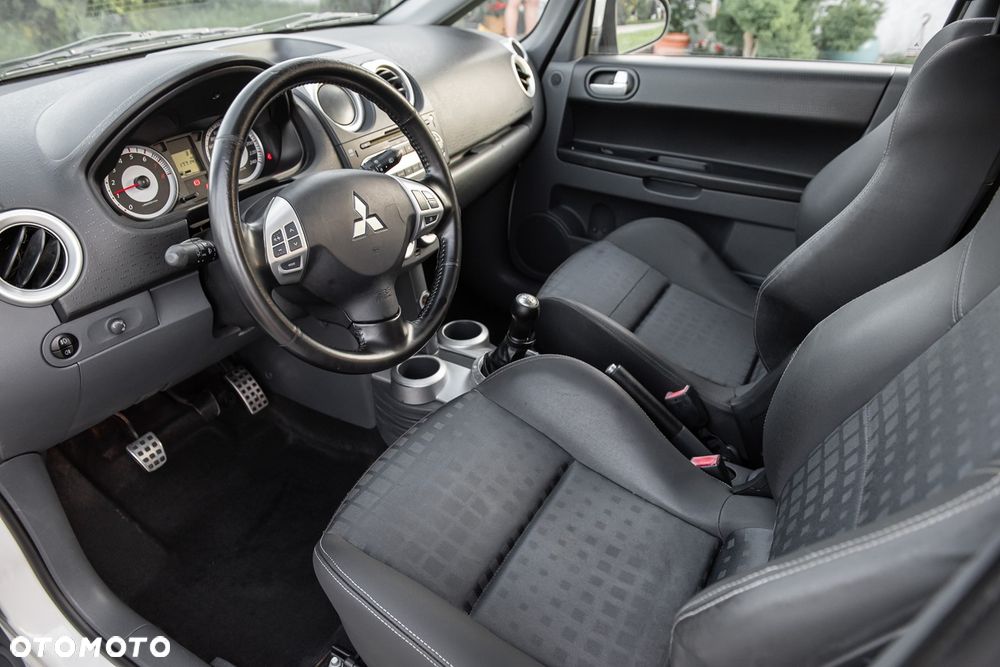 Mitsubishi Colt 1.5 T Ralliart - 16