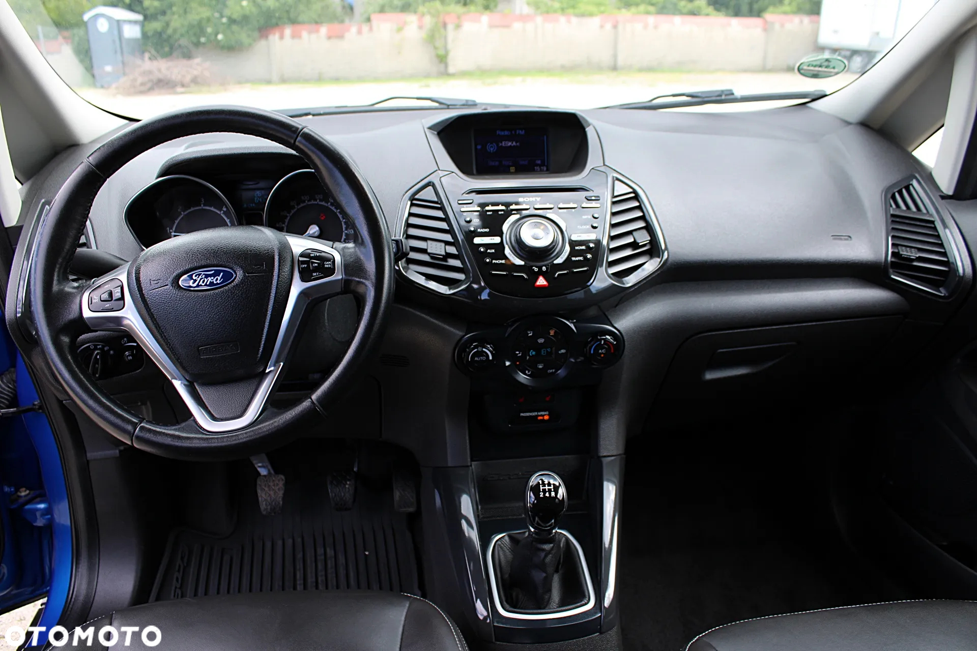 Ford EcoSport 1.5 TDCi TITANIUM - 15