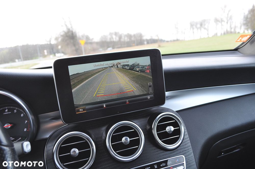 Mercedes-Benz GLC - 37