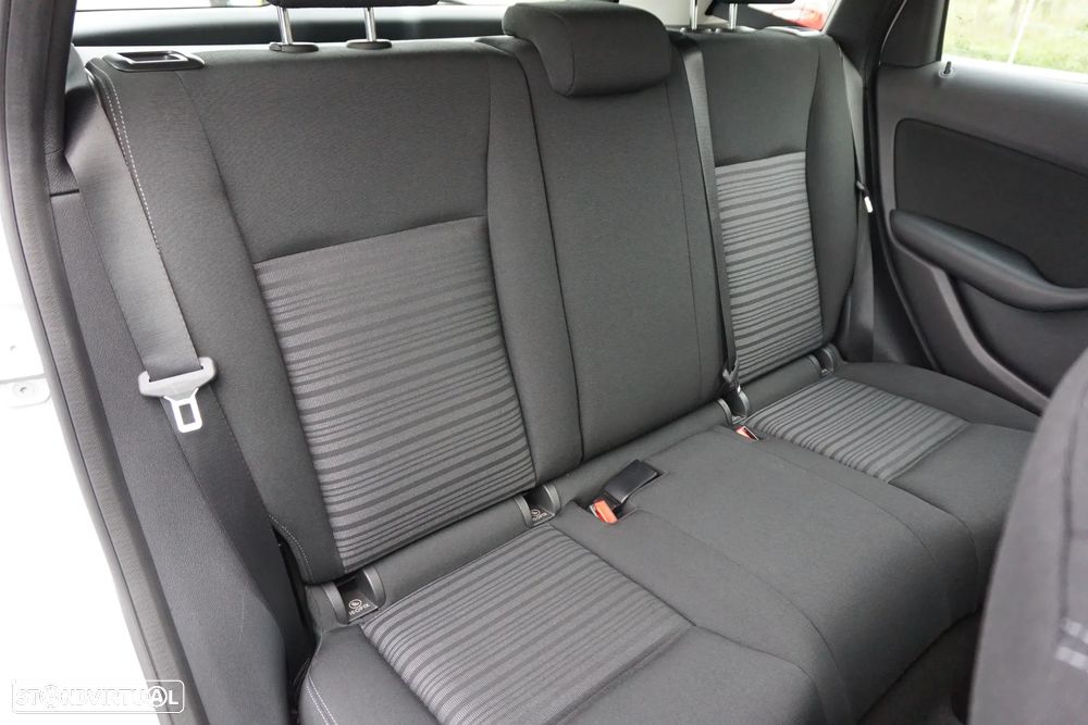 Mercedes-Benz B 180 CDi BlueEfficiency - 22